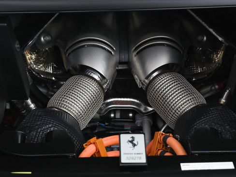 Certified 2026 Ferrari 296 GTS RWD image 35