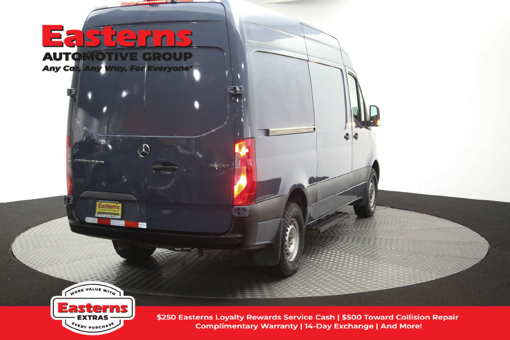 Used 2019 Mercedes-Benz Sprinter 144 image 39