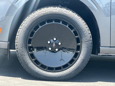 New 2025 Ford Maverick Lobo image 24