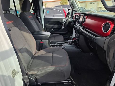 Used 2023 Jeep Wrangler Unlimited Rubicon AWD/4WD image 9