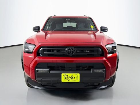 New 2026 Toyota 4Runner SR5 AWD/4WD image 2