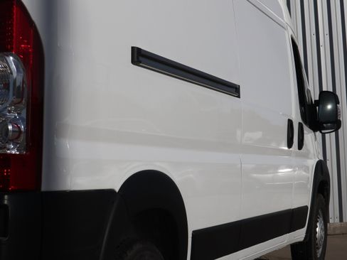 New 2026 RAM ProMaster 2500 w/ Convenience Group image 5