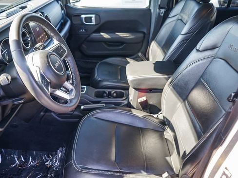 Used 2023 Jeep Wrangler Sahara w/ Safety Group image 16