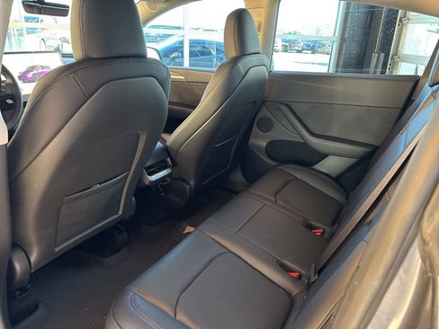 Used 2023 Tesla Model Y Long Range image 18