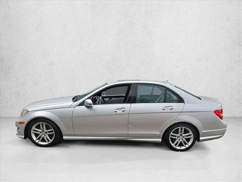 Used 2014 Mercedes-Benz C 250 Sedan image 9