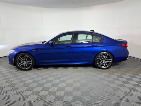 Used 2023 BMW M5 w/ Executive Package image 2