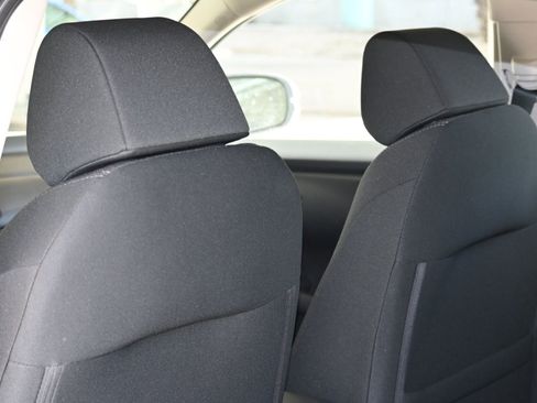 New 2026 Honda HR-V LX image 17