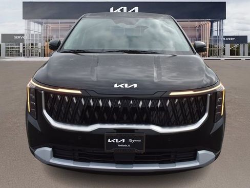 New 2026 Kia Carnival LXS image 9