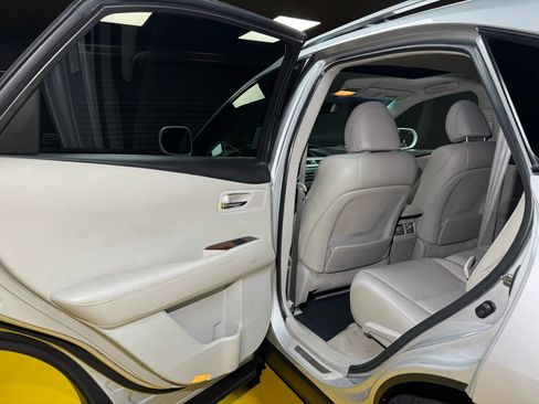 Used 2011 Lexus RX 350 2WD image 20