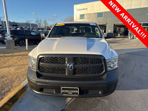 Used 2018 RAM 1500 Tradesman image 2