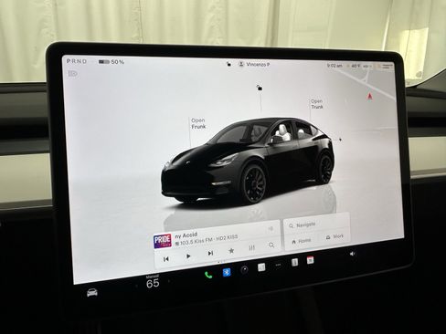 Used 2024 Tesla Model Y Performance image 18