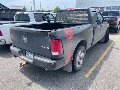 Used 2016 RAM 1500 Express AWD/4WD image 5