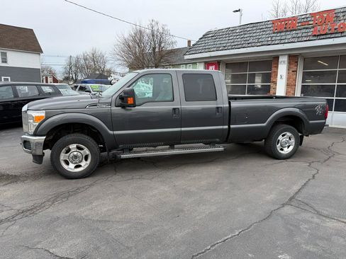 Used 2015 Ford F250 XLT image 8