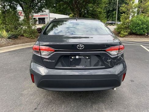 Used 2024 Toyota Corolla LE FWD image 7