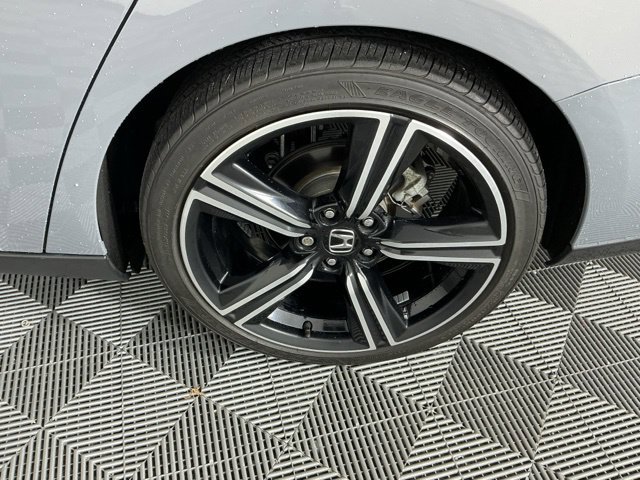 Used 2024 Honda Accord Sport image 34
