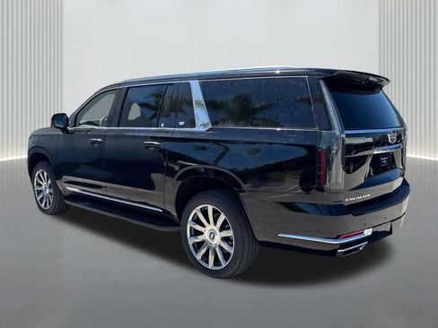 New 2026 Cadillac Escalade ESV 4WD image 7