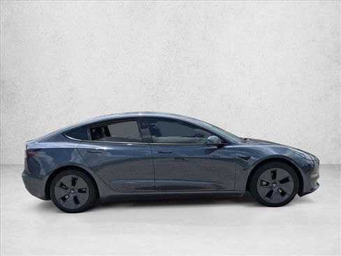 Used 2022 Tesla Model 3 Long Range AWD/4WD image 4