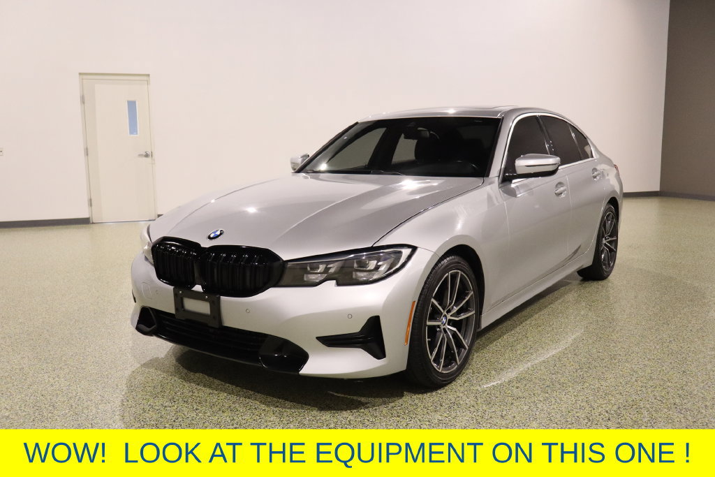 Used 2020 BMW 330i Sedan w/ Driving Assistance Package RWD image 4