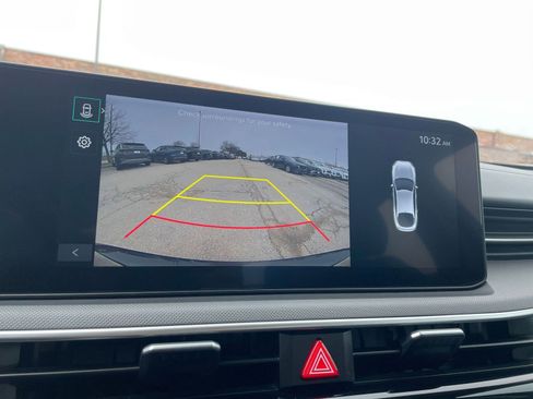 Used 2025 Kia K5 LXS image 23