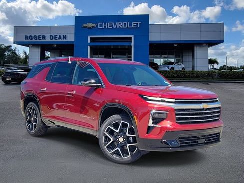 New 2026 Chevrolet Traverse High Country FWD image 1