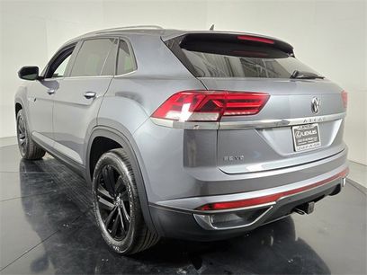 Used 2023 Volkswagen Atlas Cross Sport SE w/ Black Wheel Package