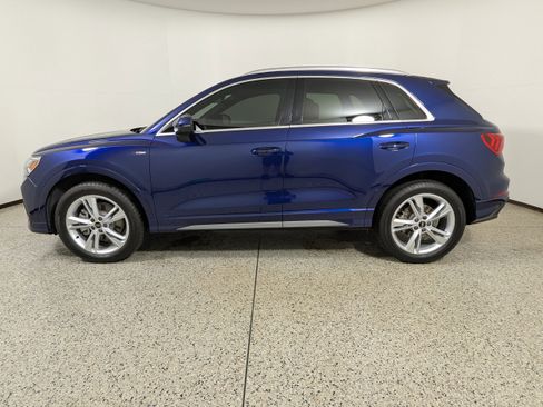 Certified 2024 Audi Q3 2.0T Premium Plus image 4