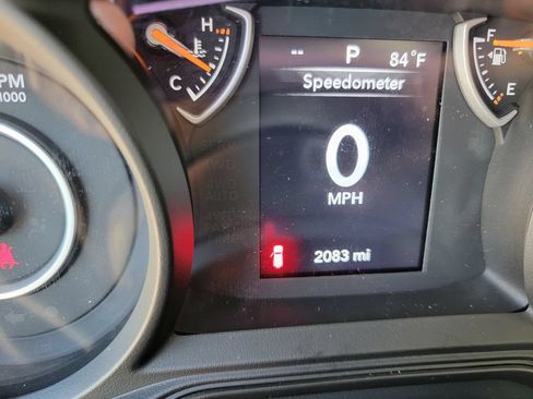 Used 2026 Jeep Wrangler Sport AWD/4WD image 18