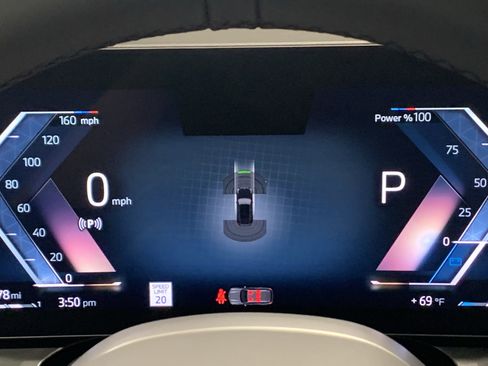 Used 2026 BMW X3 xDrive30 w/ M Sport Package image 17