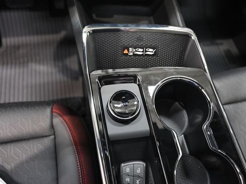 New 2027 Chevrolet Equinox RS w/ Safety and Technology Package AWD/4WD image 19