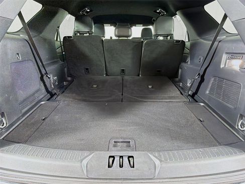 Used 2025 Ford Explorer ST-Line w/ Premium Package AWD/4WD image 28