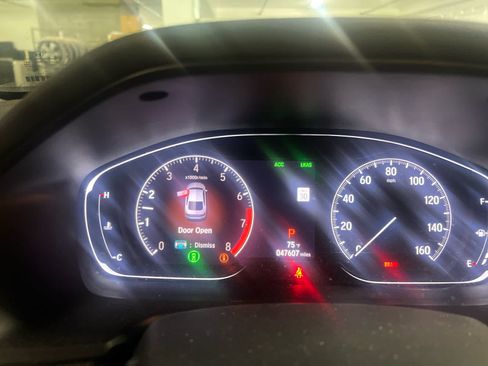 Used 2020 Honda Accord EX image 5