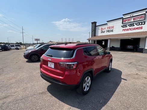 Used 2020 Jeep Compass Latitude FWD image 5