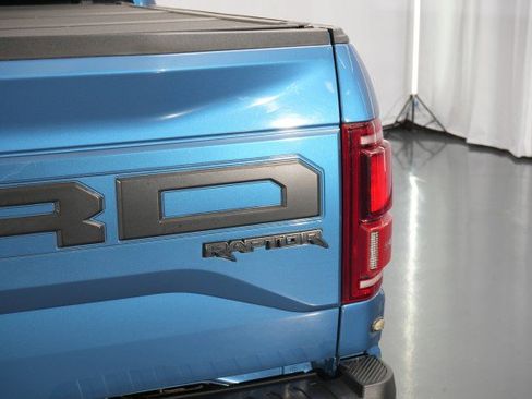 Used 2020 Ford F150 Raptor w/ Equipment Group 802A Luxury AWD/4WD image 19