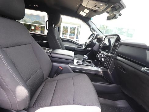 Used 2022 Ford F150 XLT w/ Equipment Group 302A High AWD/4WD image 13