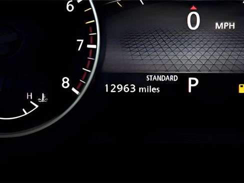 Used 2024 Nissan Pathfinder SL image 22