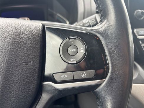 Used 2018 Honda Odyssey Touring image 18