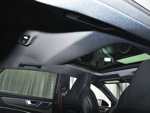 Used 2023 Audi RS 7 Sportback w/ Black Optic Package image 74