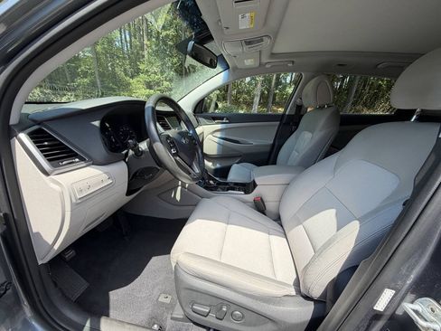 Used 2018 Hyundai Tucson Value w/ Cargo Package FWD image 8