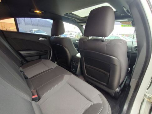 Used 2017 Dodge Charger SXT w/ Blacktop Package RWD image 46