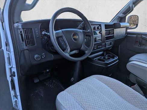 Used 2025 Chevrolet Express 3500 LT w/ LT Preferred Equipment Group image 11