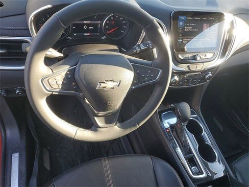 Certified 2024 Chevrolet Equinox Premier image 20