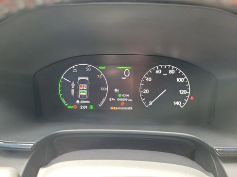 Used 2023 Honda CR-V Sport image 17