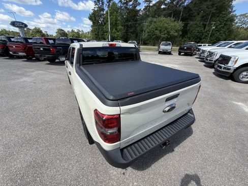 Used 2024 Ford Maverick XLT w/ XLT Luxury Package AWD/4WD image 9