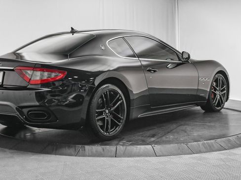 Used 2018 Maserati GranTurismo Sport image 8