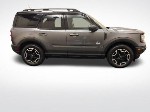 Used 2024 Ford Bronco Sport Outer Banks w/ Tech Package AWD/4WD image 4