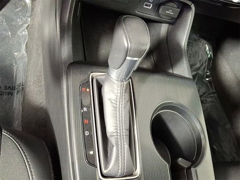 Used 2024 Honda Civic Sport image 16