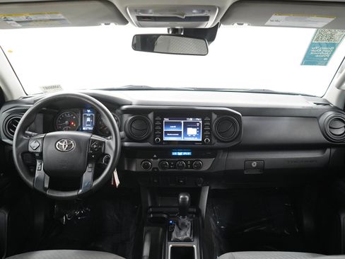 Used 2022 Toyota Tacoma SR AWD/4WD image 13