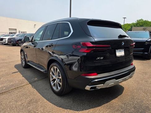Used 2024 BMW X5 xDrive40i image 4