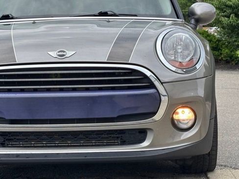 Used 2018 MINI Cooper 4-Door Hardtop FWD image 10