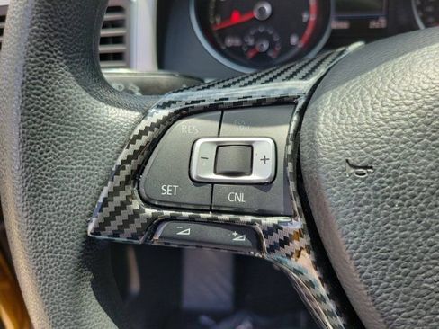 Used 2018 Volkswagen Atlas S image 20